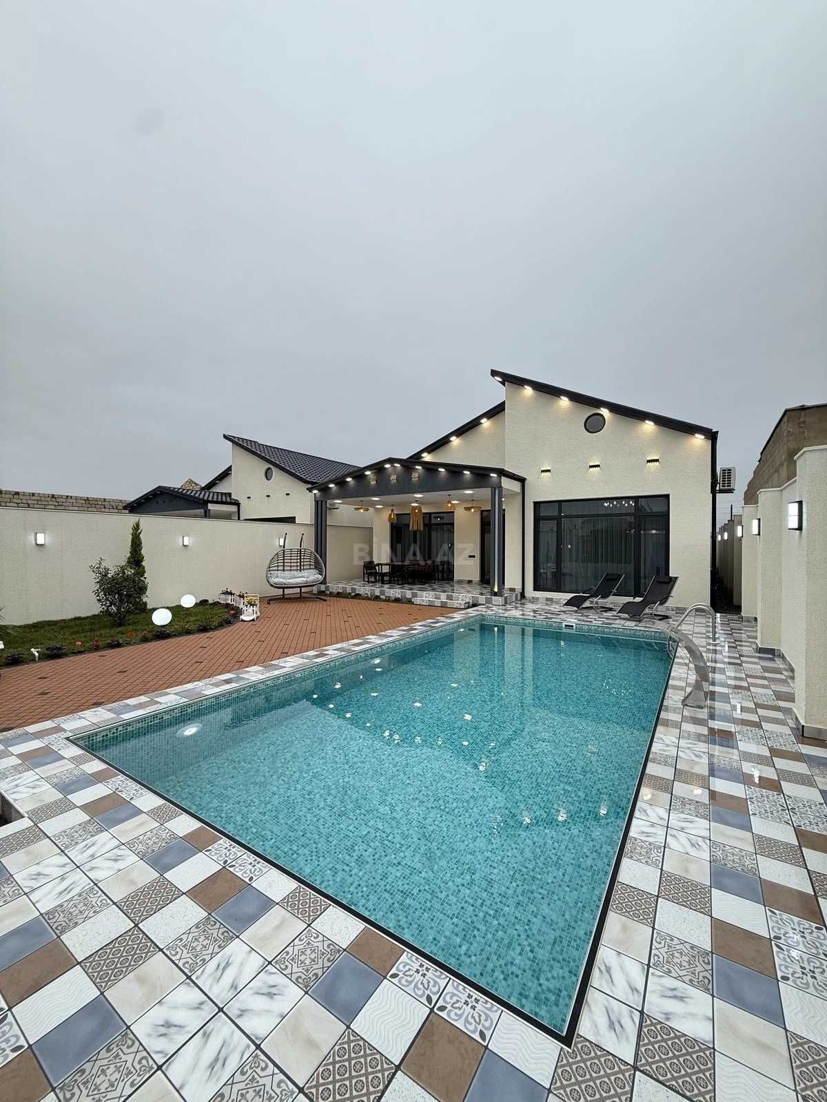 Satılır 4 otaqlı həyət evi 170 m²