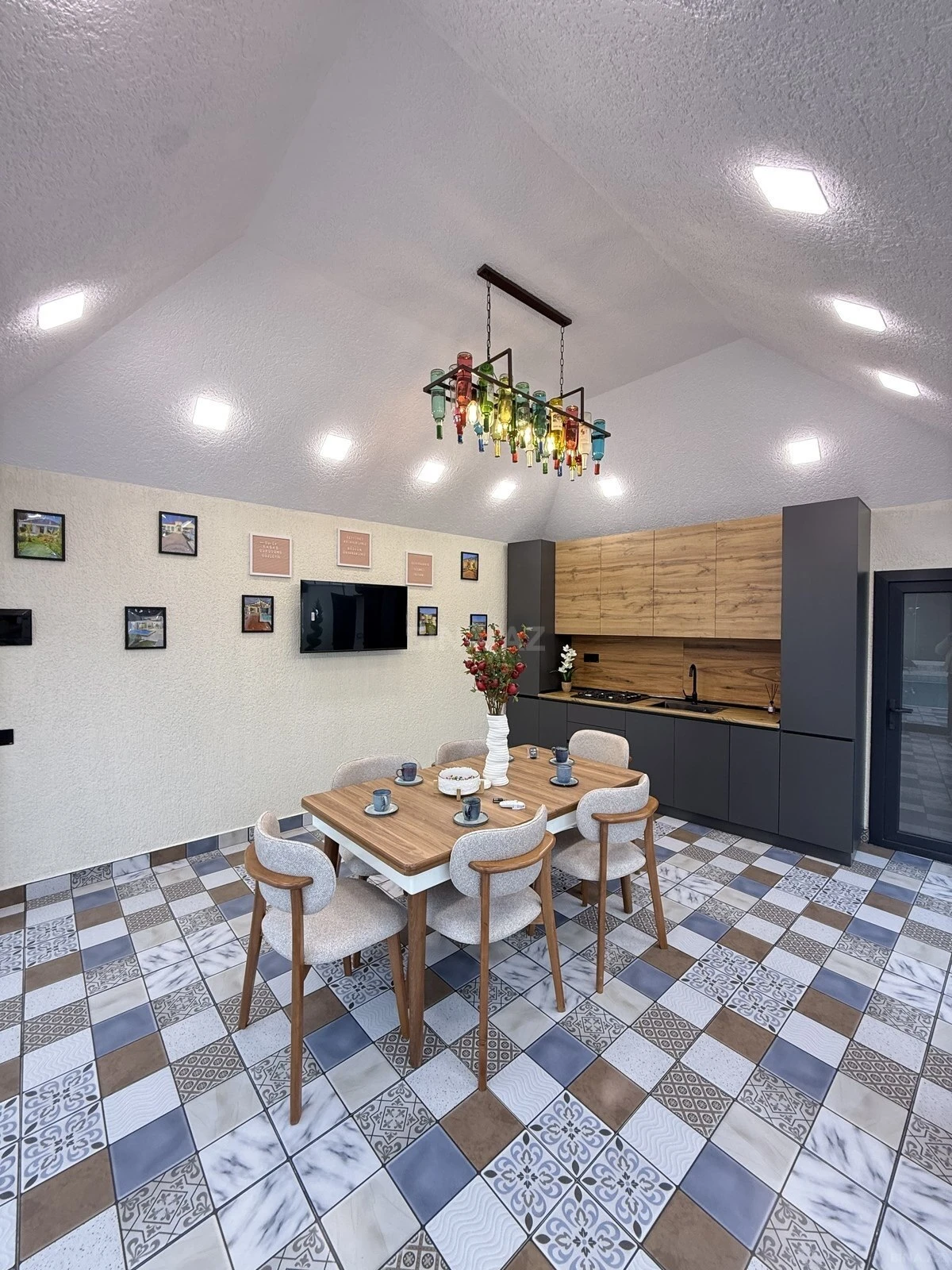 Satılır 4 otaqlı həyət evi 170 m²