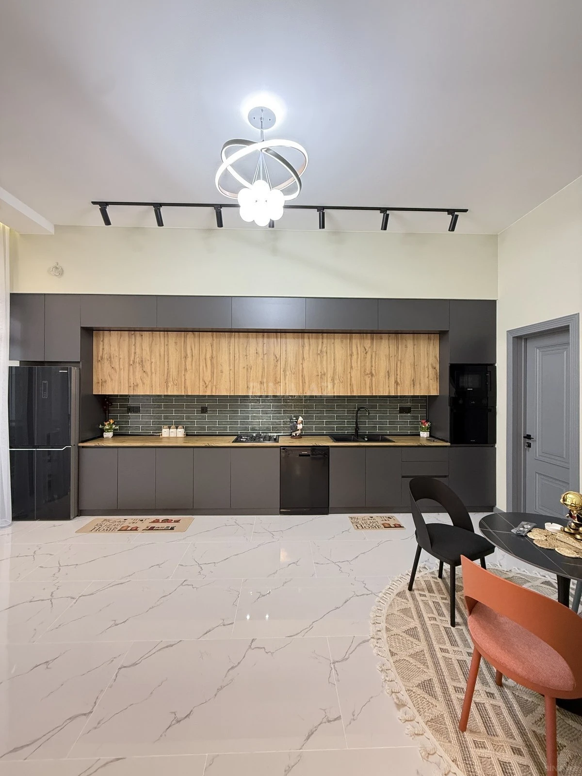 Satılır 4 otaqlı həyət evi 170 m²