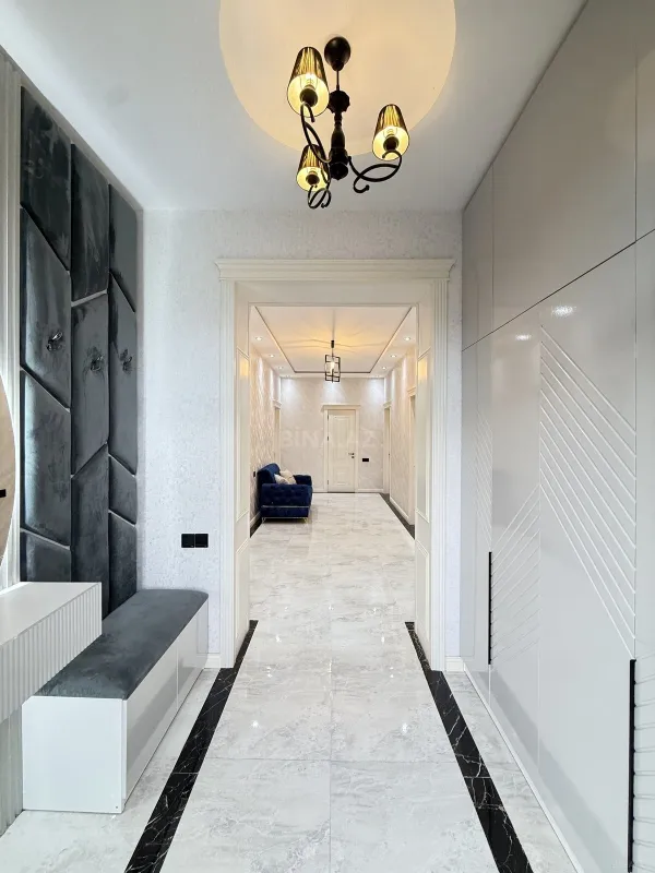 Satılır 4 otaqlı həyət evi 140 m²