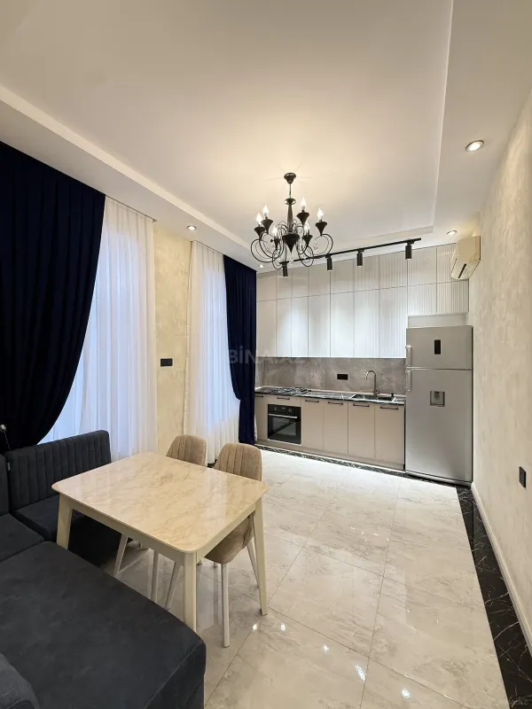 Satılır 4 otaqlı həyət evi 140 m²