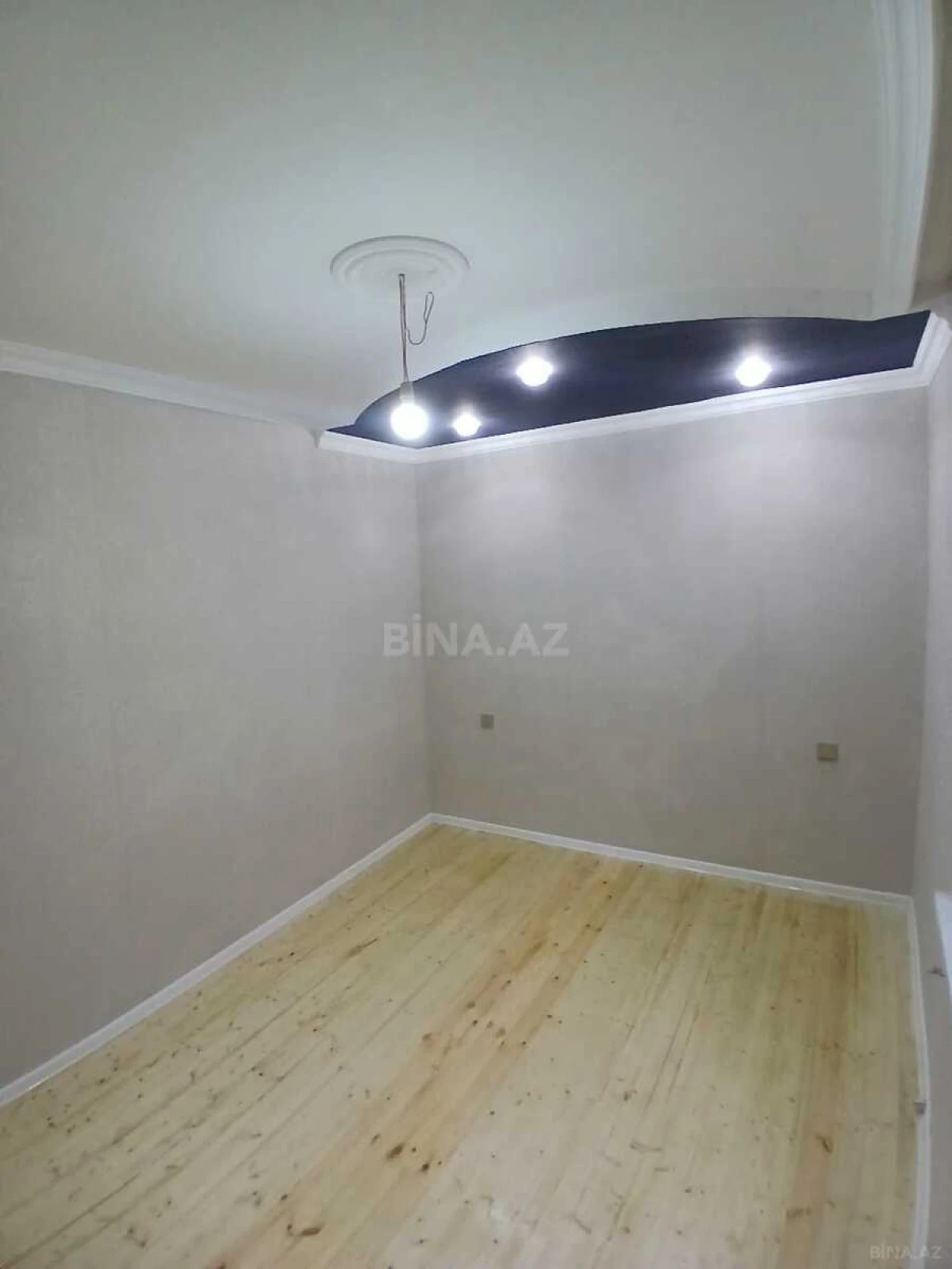 Satılır 3 otaqlı həyət evi 75 m²