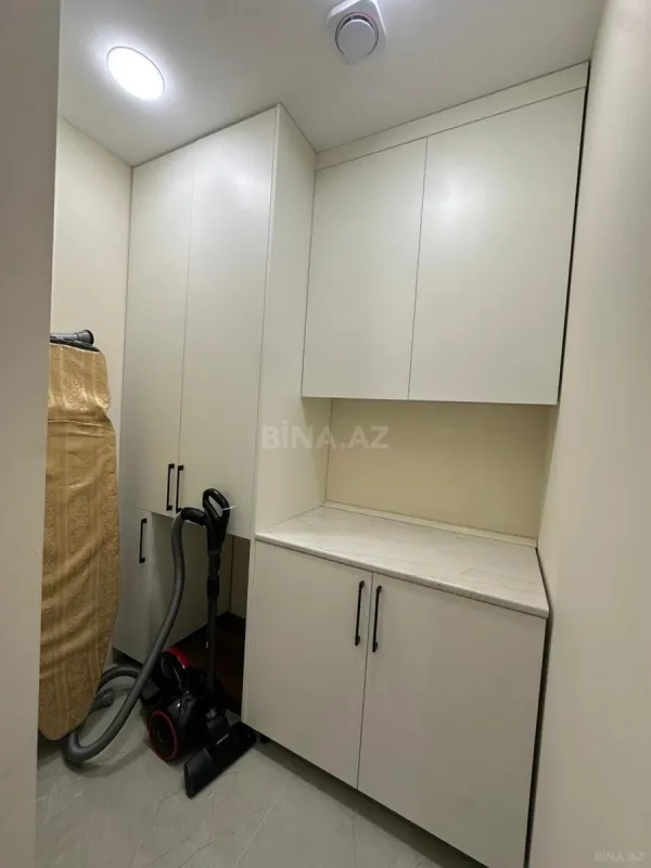 Kirayə verilir 3 otaqlı mənzil 127 m²