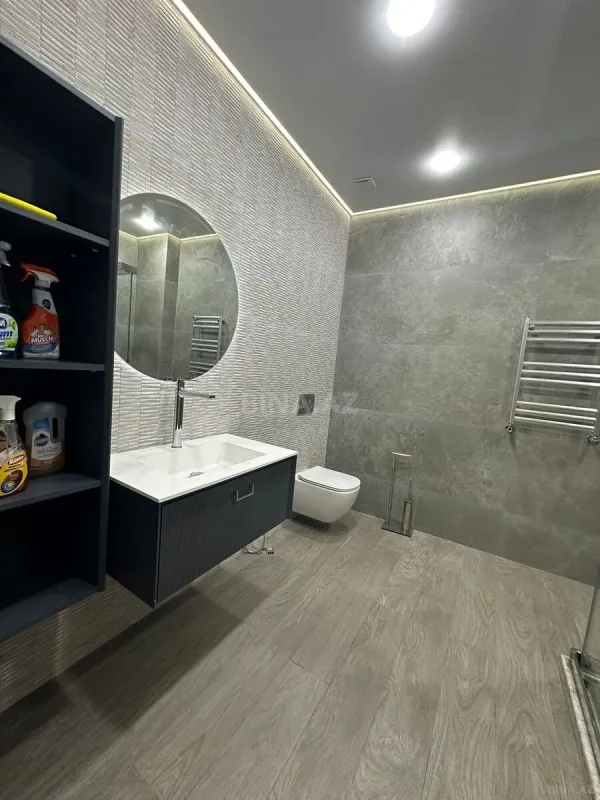 Kirayə verilir 3 otaqlı mənzil 145 m²