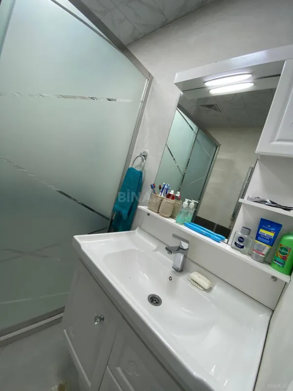 Satılır 3 otaqlı mənzil 120 m²