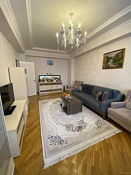 Satılır 3 otaqlı mənzil 120 m²
