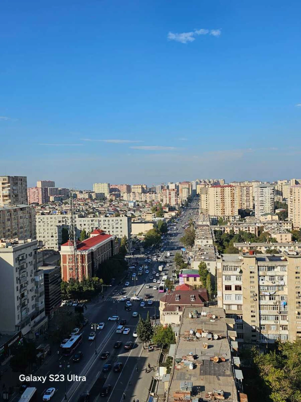 Satılır 3 otaqlı mənzil 140 m²