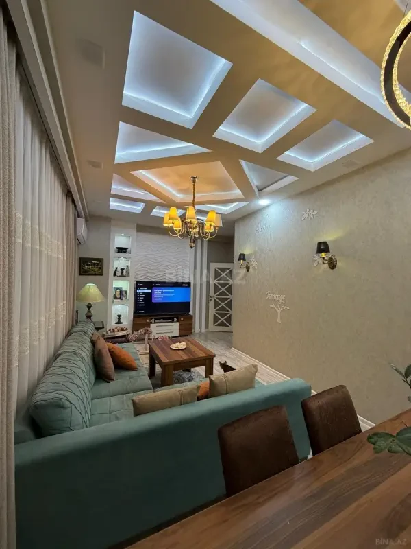 Satılır 3 otaqlı mənzil 97 m²