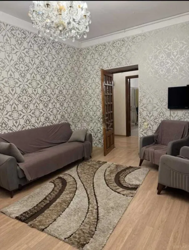 Kirayə verilir 2 otaqlı mənzil 72 m²