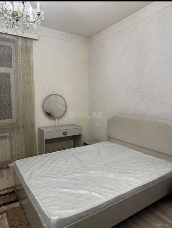Kirayə verilir 2 otaqlı mənzil 72 m²