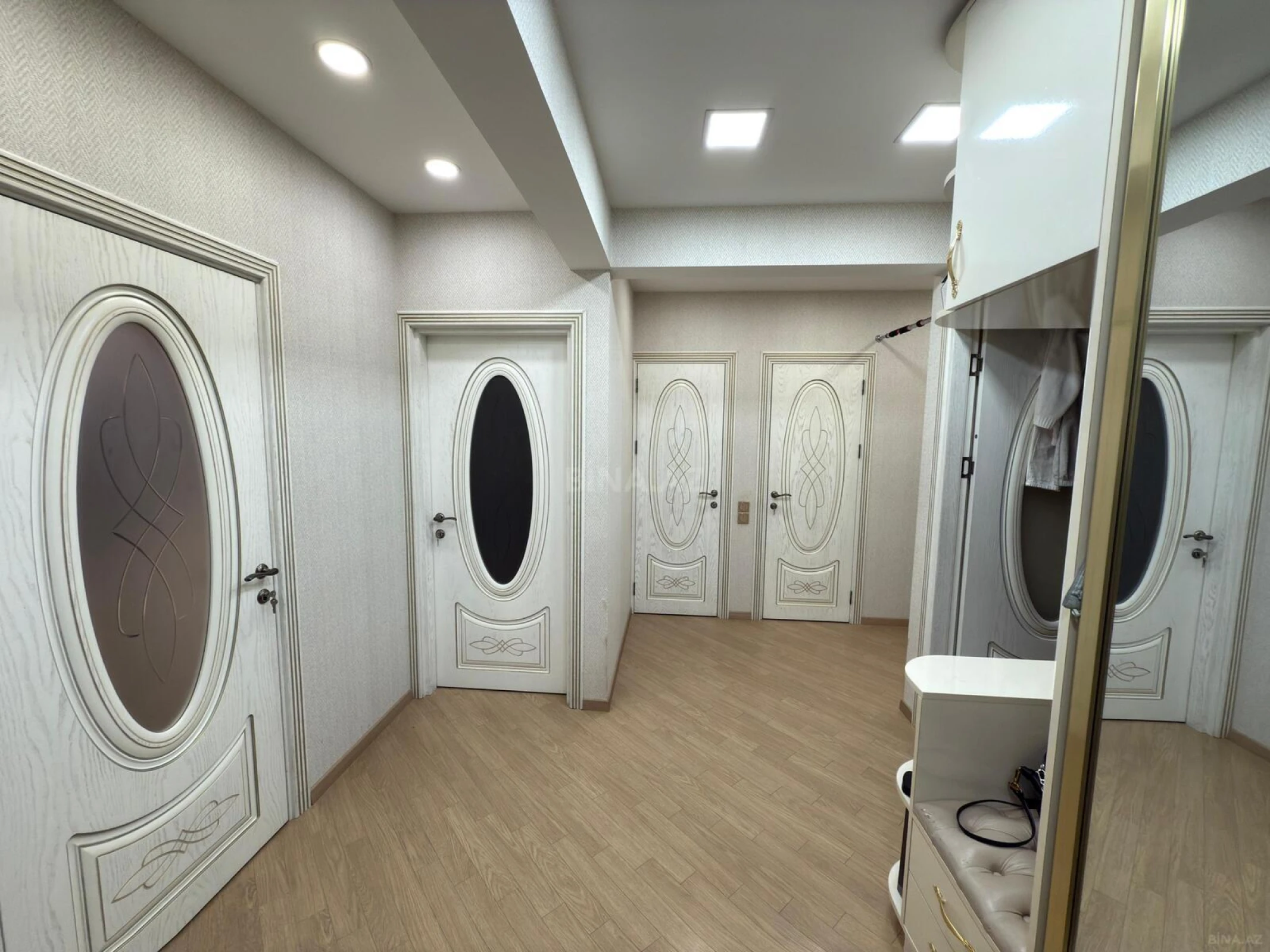 Satılır 3 otaqlı mənzil 85 m²