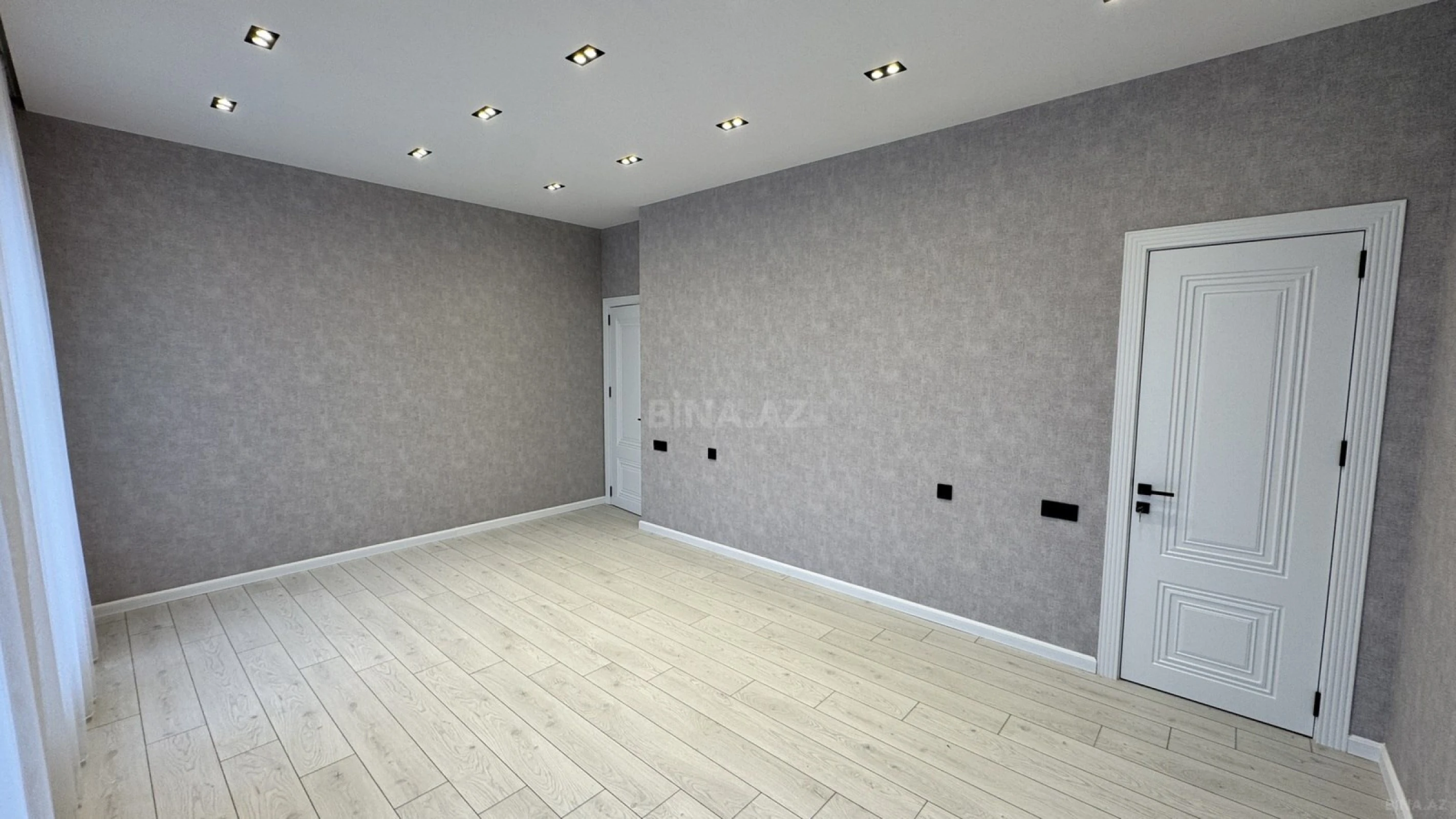 Satılır 4 otaqlı həyət evi 210 m²