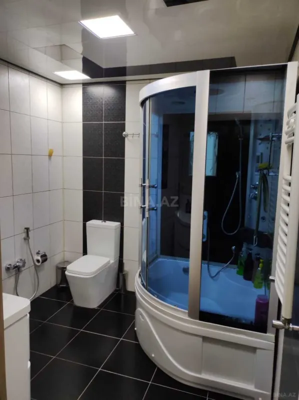 Kirayə verilir 3 otaqlı mənzil 102 m²