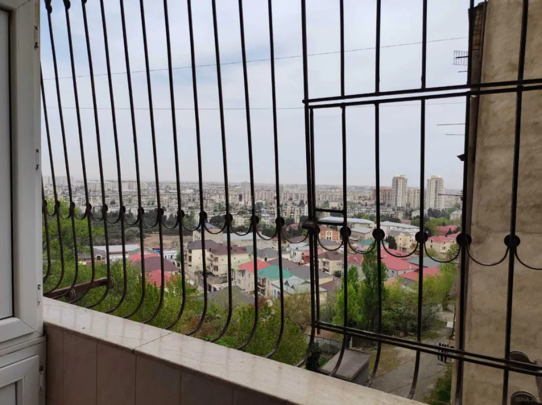 Kirayə verilir 3 otaqlı mənzil 102 m²