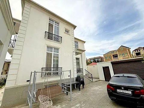 Satılır 7 otaqlı həyət evi 330 m² — Bakı, Badamdar 7 otaq 330.00 m²