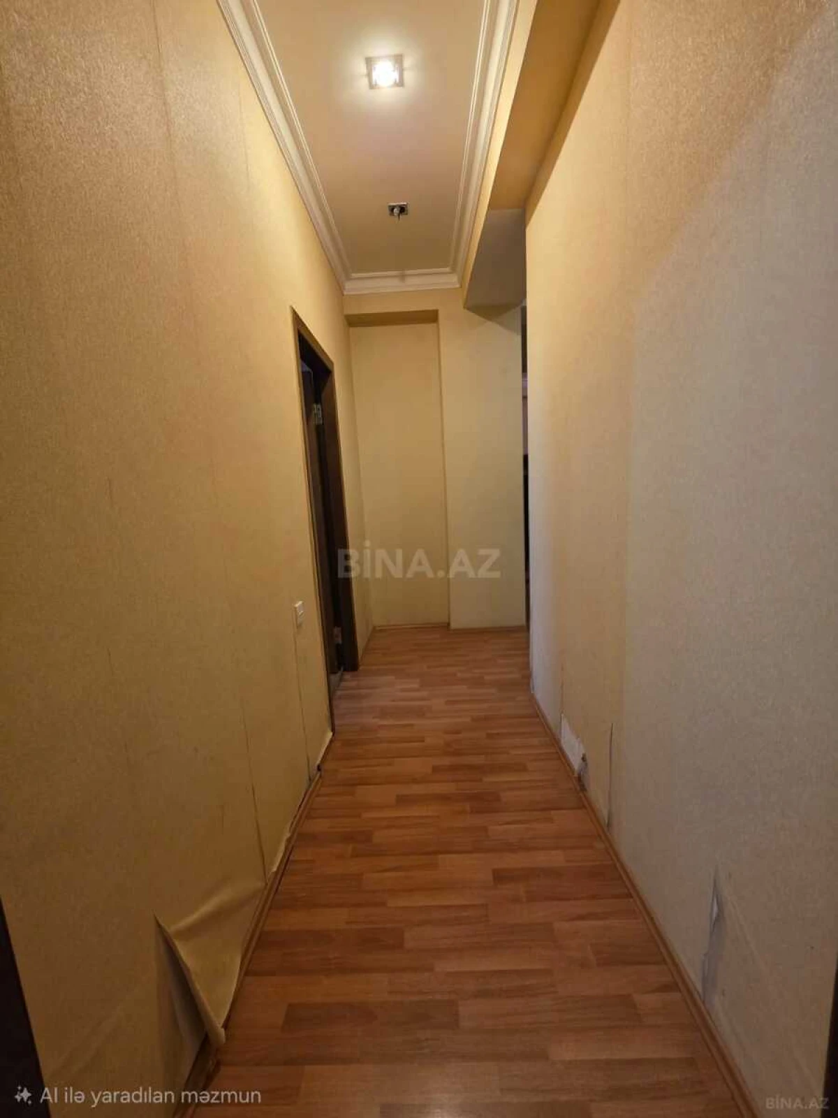 Satılır 2 otaqlı mənzil 93 m²