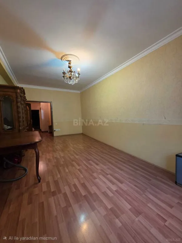 Satılır 2 otaqlı mənzil 93 m²