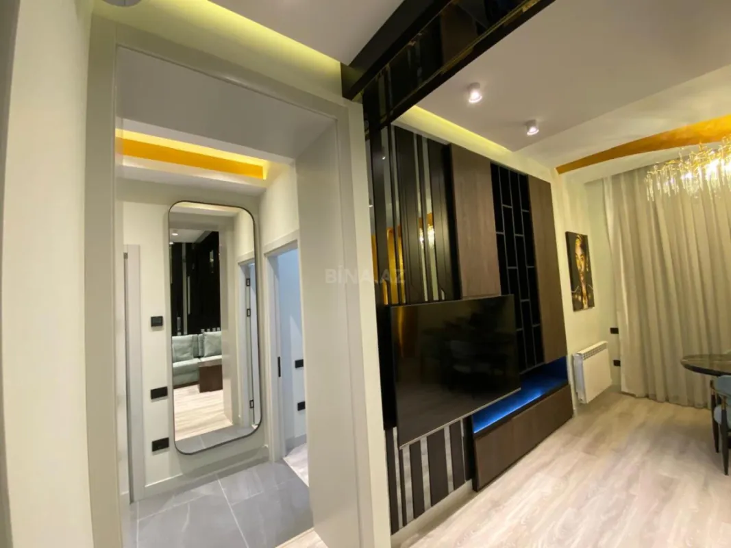 Satılır 2 otaqlı mənzil 64 m²