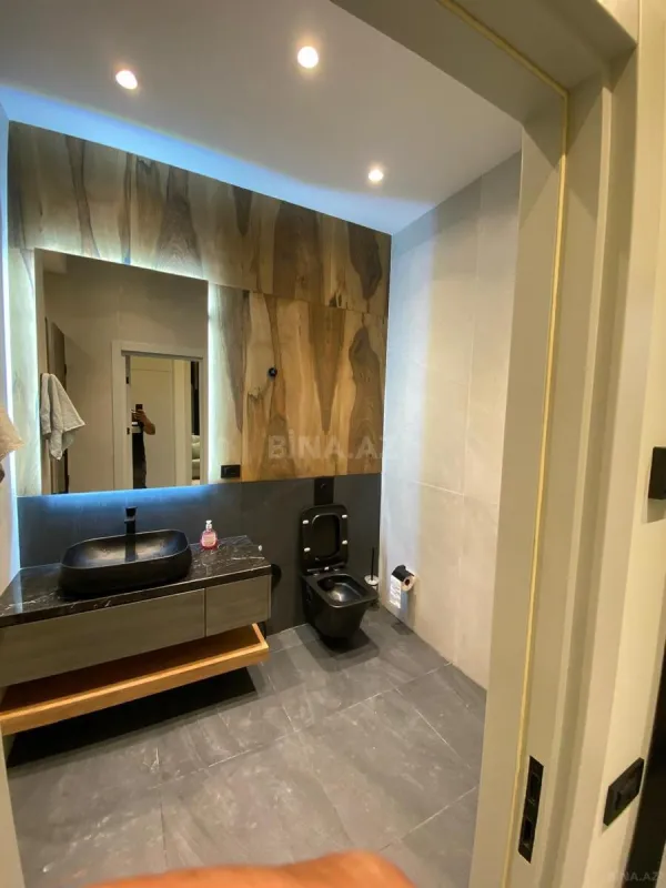 Satılır 2 otaqlı mənzil 64 m²