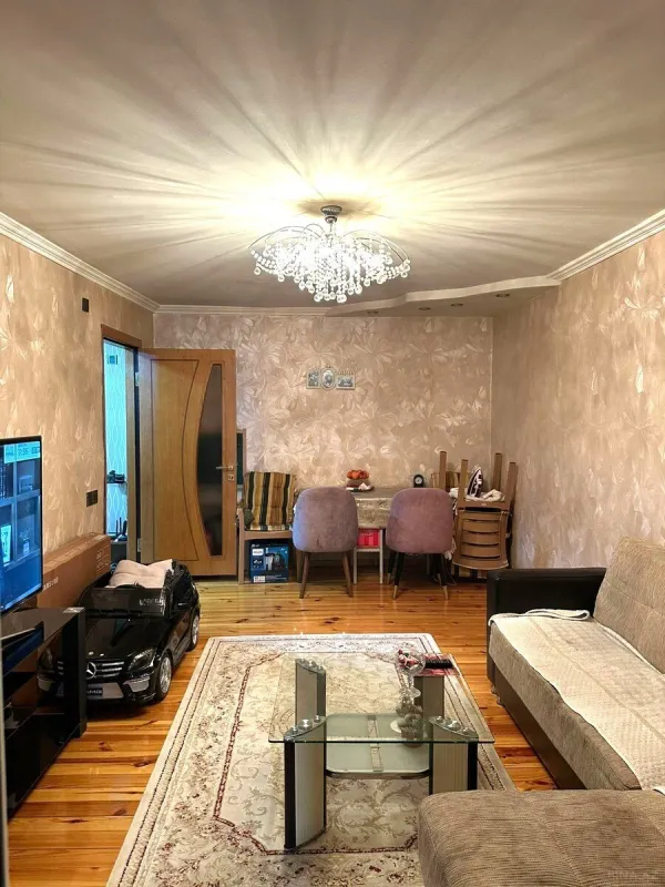 Satılır 3 otaqlı mənzil 62 m²