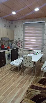 Satılır 5 otaqlı həyət evi 180 m²