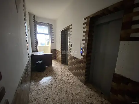 Satılır 2 otaqlı mənzil 74 m²