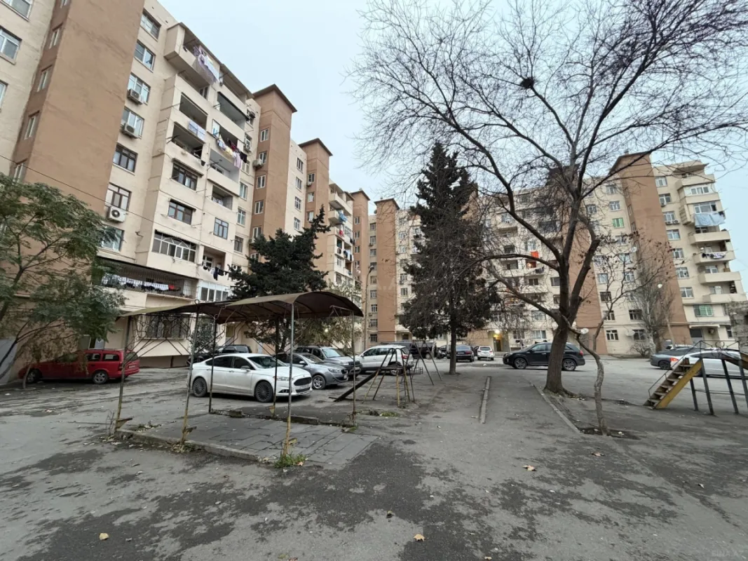 Satılır 2 otaqlı mənzil 60 m²