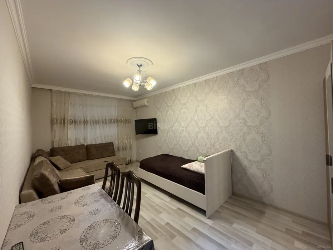 Satılır 2 otaqlı mənzil 60 m²