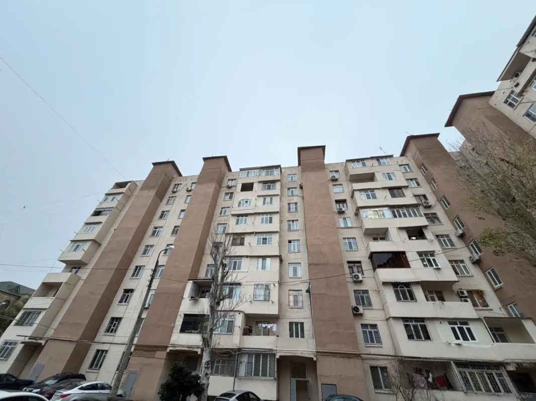 Satılır 2 otaqlı mənzil 60 m²