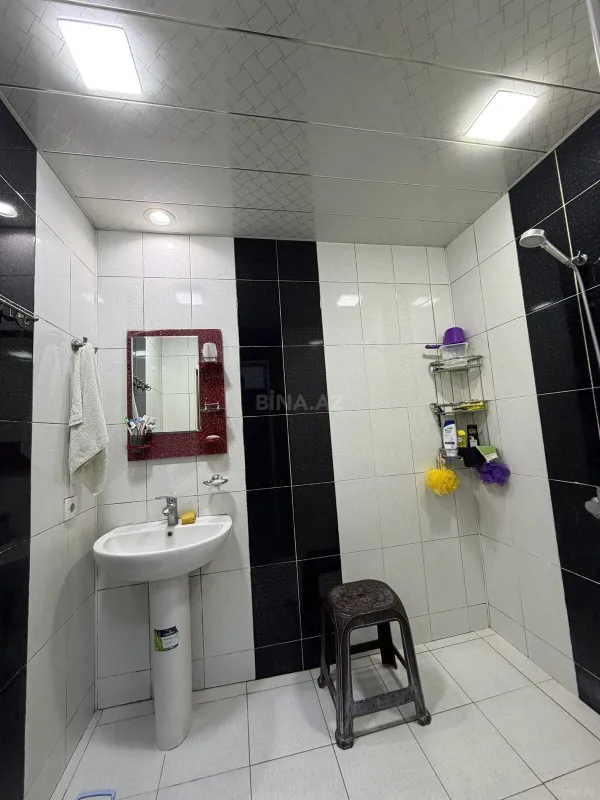 Satılır 2 otaqlı mənzil 60 m²