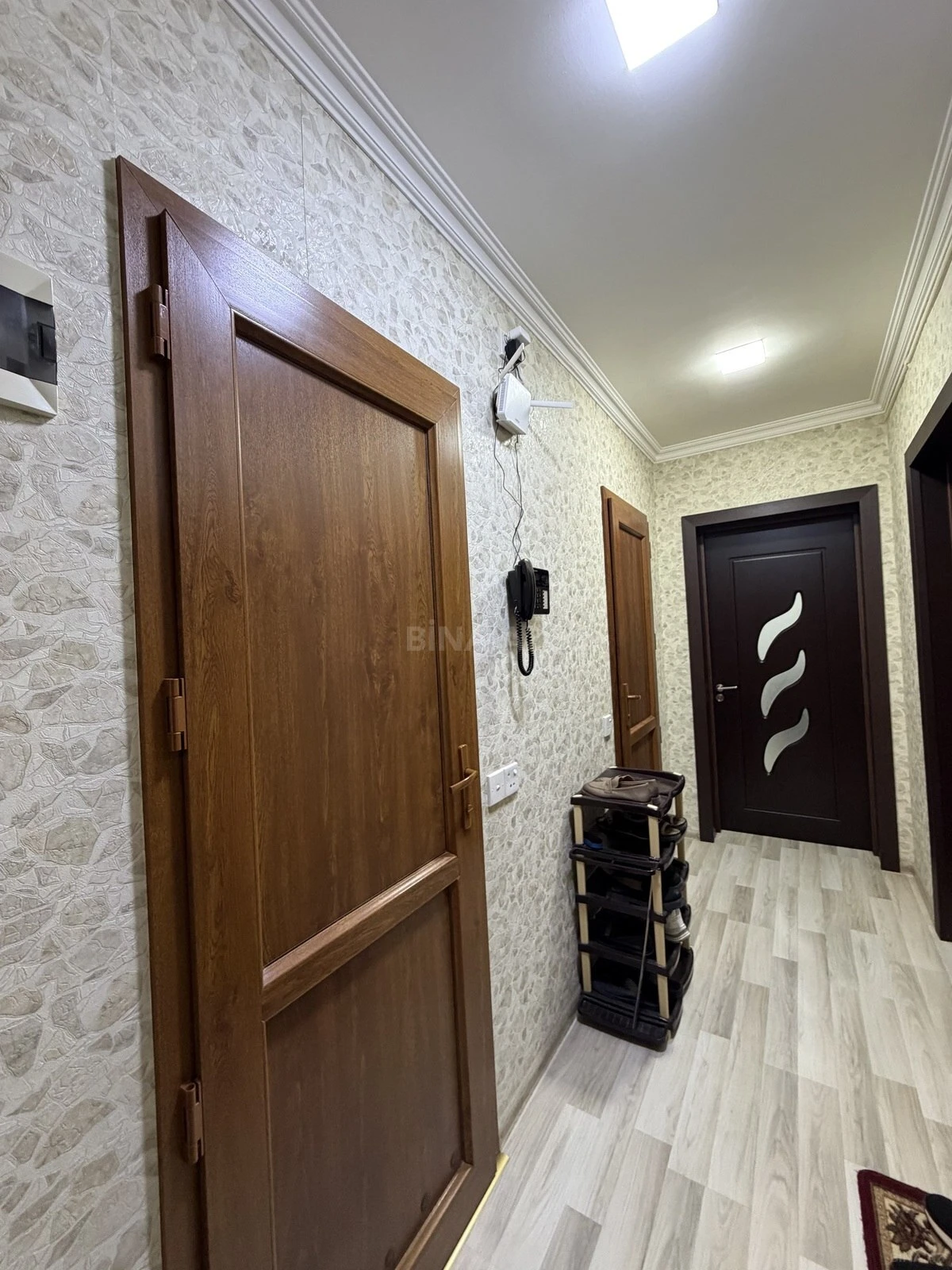 Satılır 2 otaqlı mənzil 60 m²