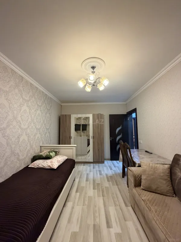 Satılır 2 otaqlı mənzil 60 m²