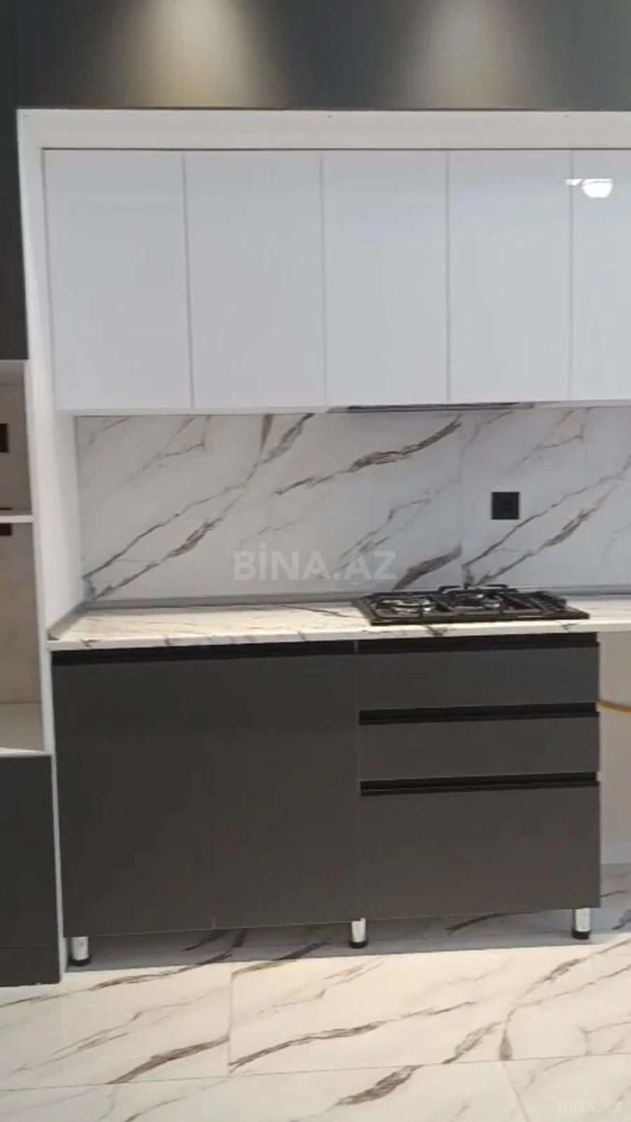 Satılır 5 otaqlı həyət evi 200 m²