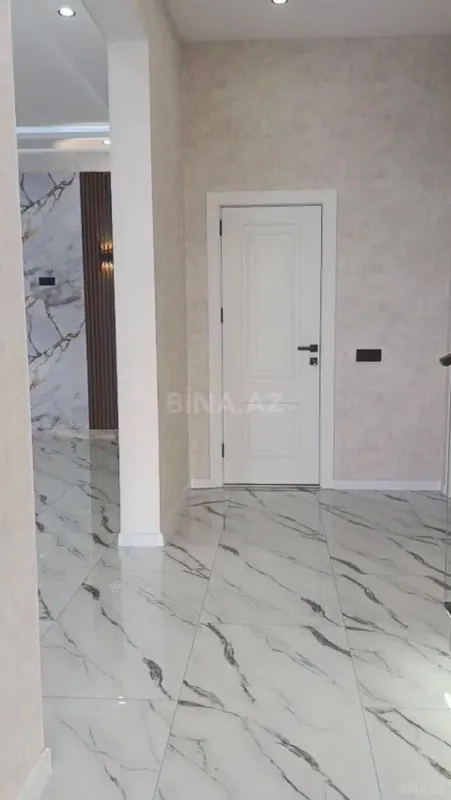 Satılır 5 otaqlı həyət evi 200 m²