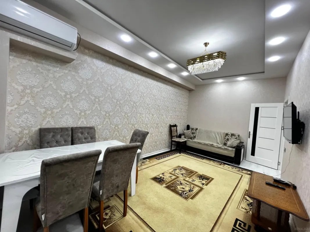 Satılır 2 otaqlı mənzil 65 m²