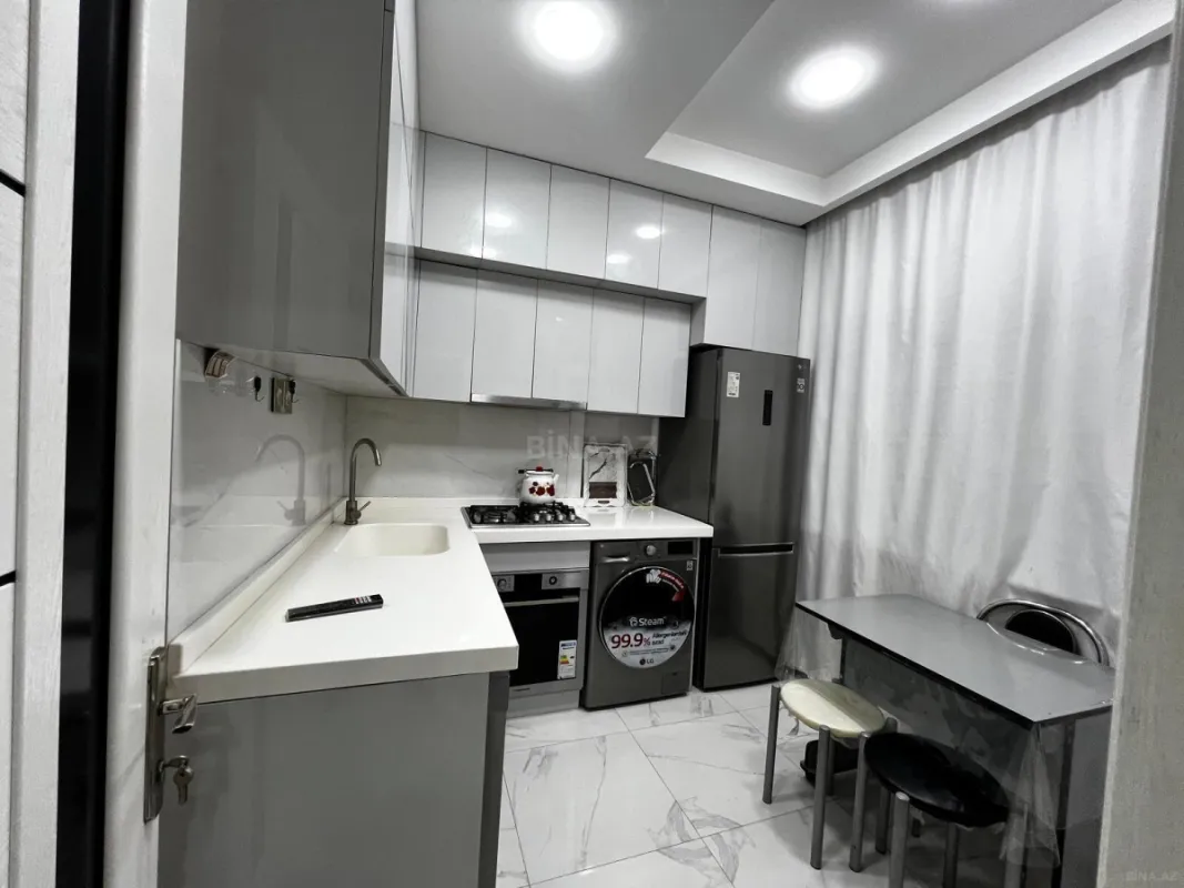 Satılır 2 otaqlı mənzil 65 m²