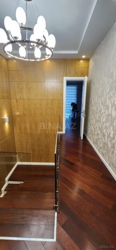 Kirayə verilir 6 otaqlı həyət evi 400 m²