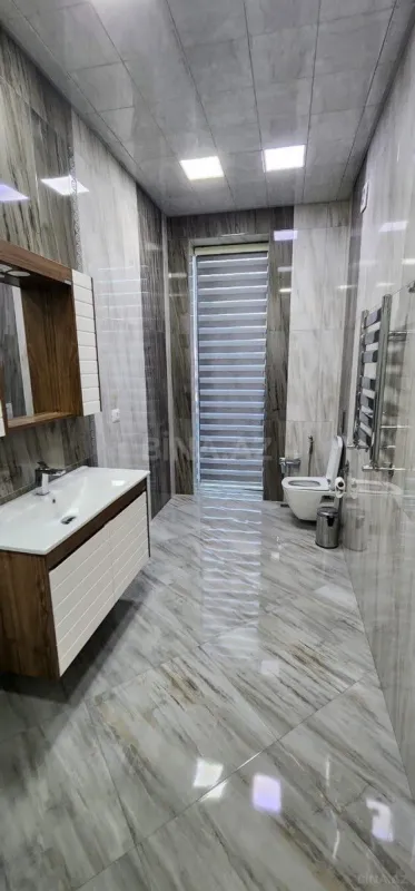 Kirayə verilir 6 otaqlı həyət evi 400 m²