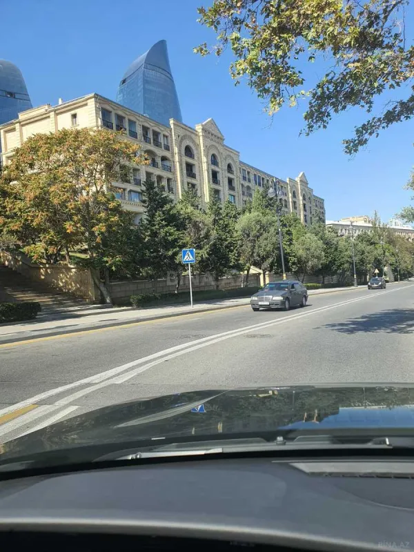 Satılır 3 otaqlı mənzil 100 m²