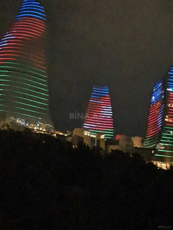 Satılır 3 otaqlı mənzil 100 m²