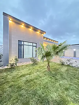 Satılır 5 otaqlı həyət evi 180 m²