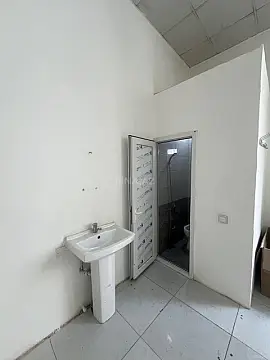 Satılır obyekt 100 m²