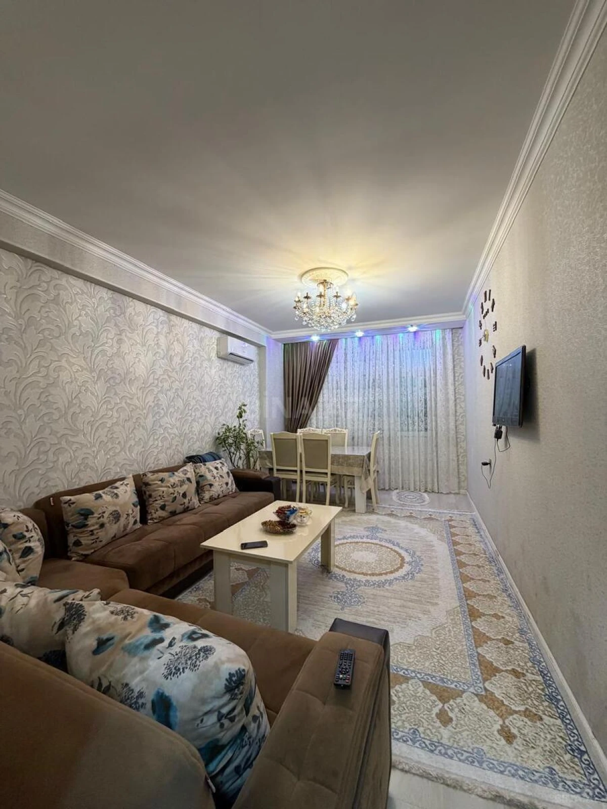 Satılır 2 otaqlı mənzil 54 m²