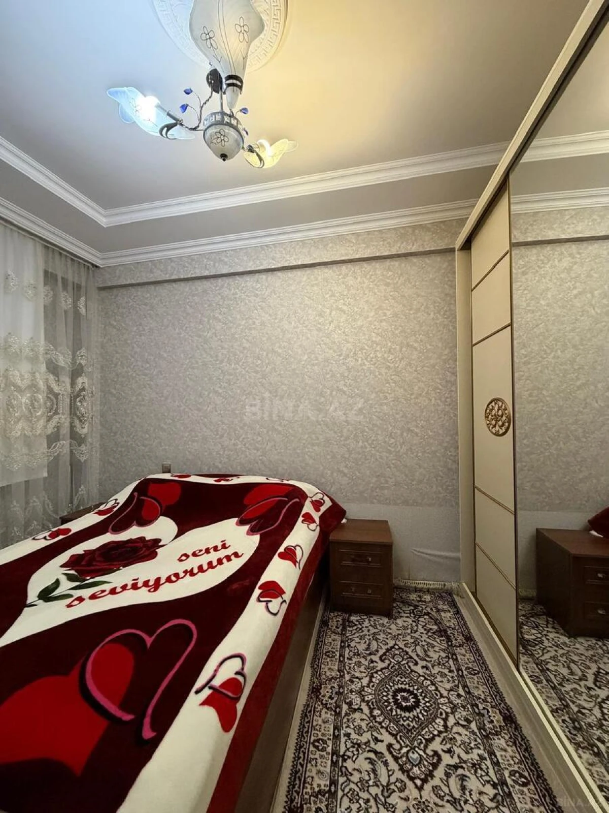 Satılır 2 otaqlı mənzil 54 m²