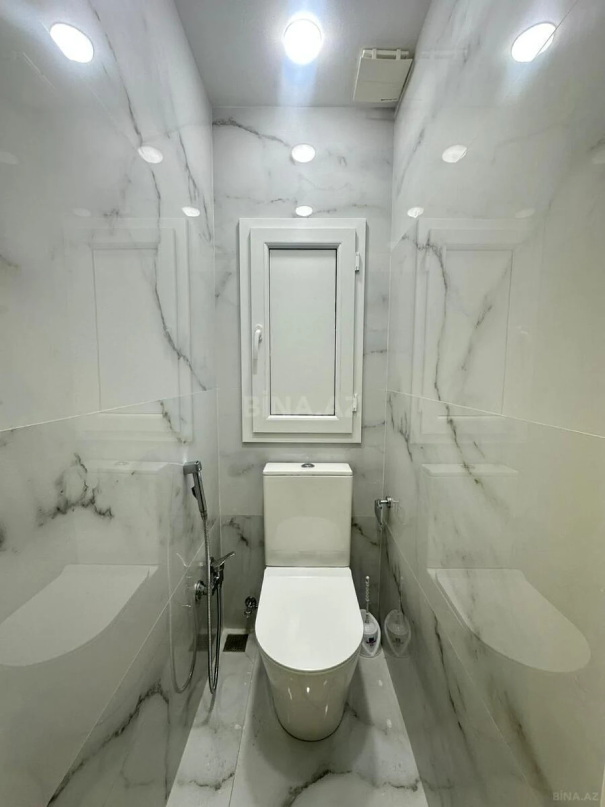 Satılır 2 otaqlı mənzil 60 m²