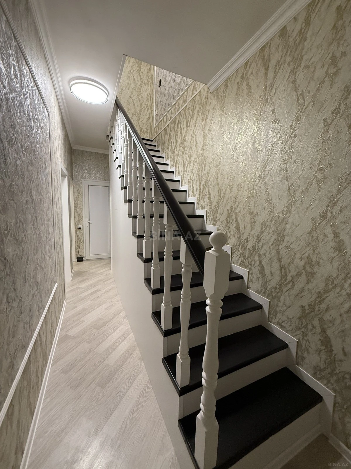 Satılır 4 otaqlı həyət evi 110 m²