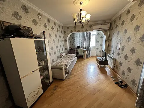 Satılır 4 otaqlı mənzil 100 m² — Bakı, Nərimanov 4 otaq 100.00 m²