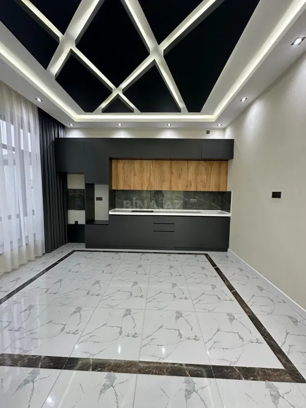 Satılır 4 otaqlı həyət evi 140 m²