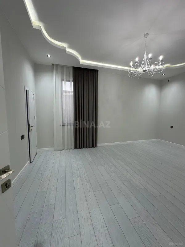 Satılır 4 otaqlı həyət evi 140 m²
