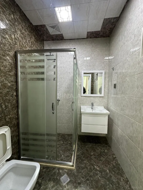 Satılır 4 otaqlı həyət evi 140 m²